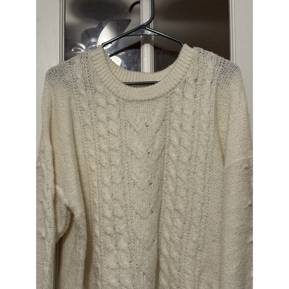Old Navy Women’s Cable Knit Sweater Cream White XL Recycled Wool Blend Pullover - Picture 2 of 7